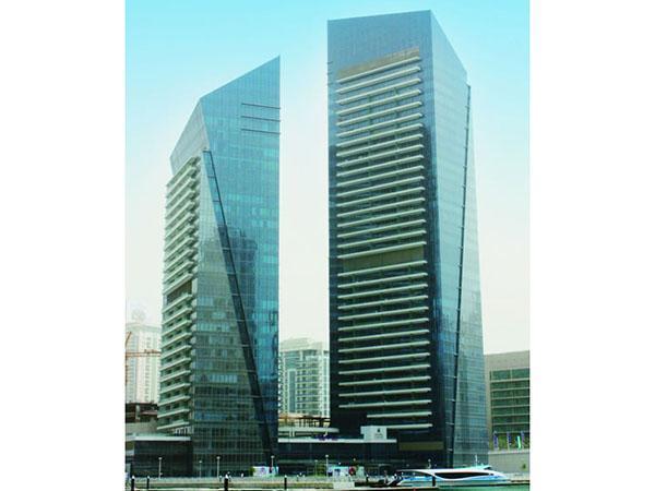 Menara Berkembar Silverene, Dubai
