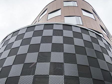 Pelapisan Aluminium Tersuai